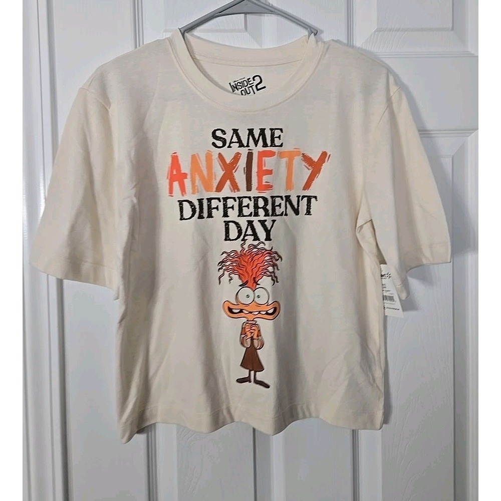 Disney Inside Out 2 Womans New Tshirt Size XXS Beige‎ Cropped Tshirt.